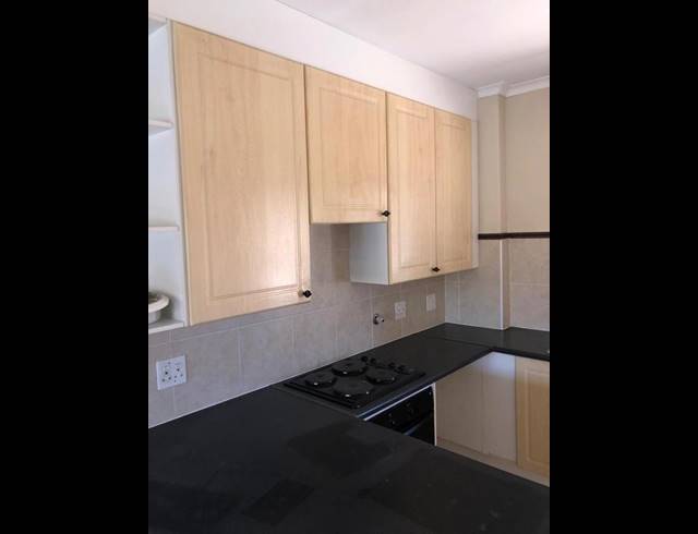 2 BEDROOM PROPERTY TO RENT IN MOOIKLOOF RIDGE ESTATE